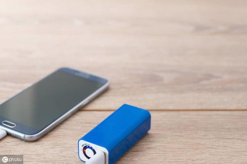 移动电源开关上的IN和OUT表示什么意思？