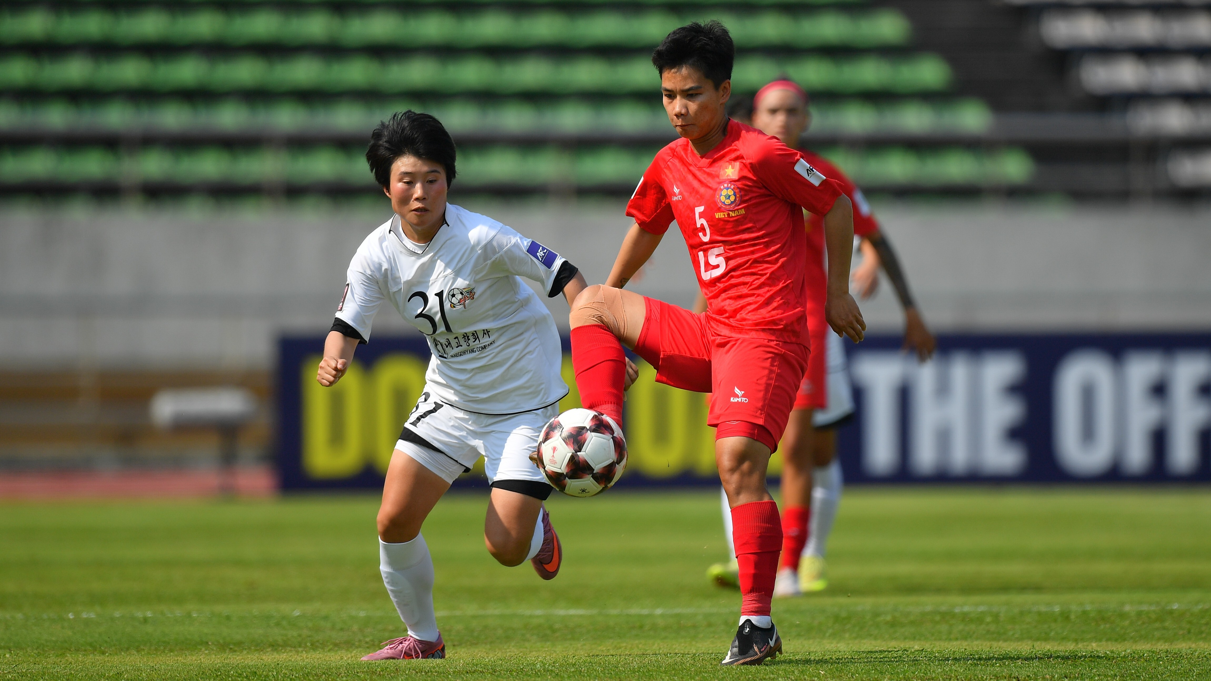 Naegohyang W 3-0 CLB nữ TP.HCM: 3 lớp áp lực chiến thuật khiến đại diện Việt Nam hụt nhịp ở 93'