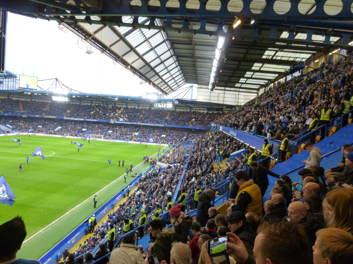 Đêm Stamford Bridge: Chelsea vs Man Utd qua góc nhìn cổ động viên hai bên