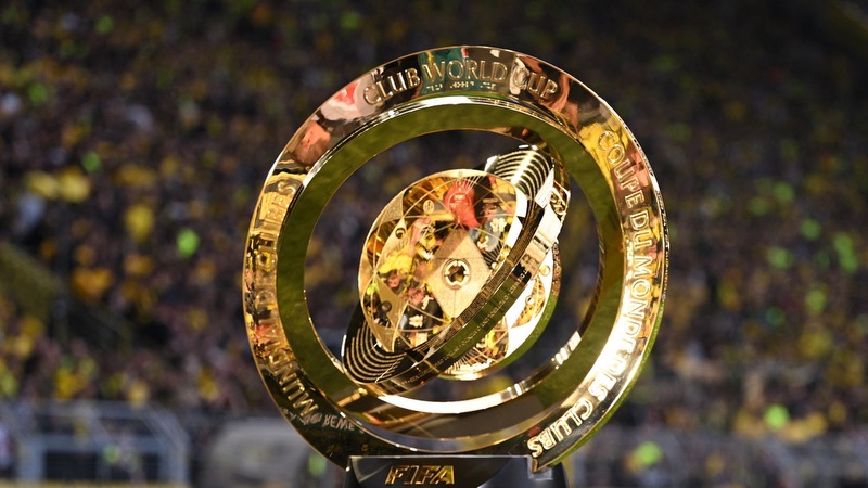 Pedro Neto va kha nang thich nghi tai Chelsea: Diem sang giua bao to