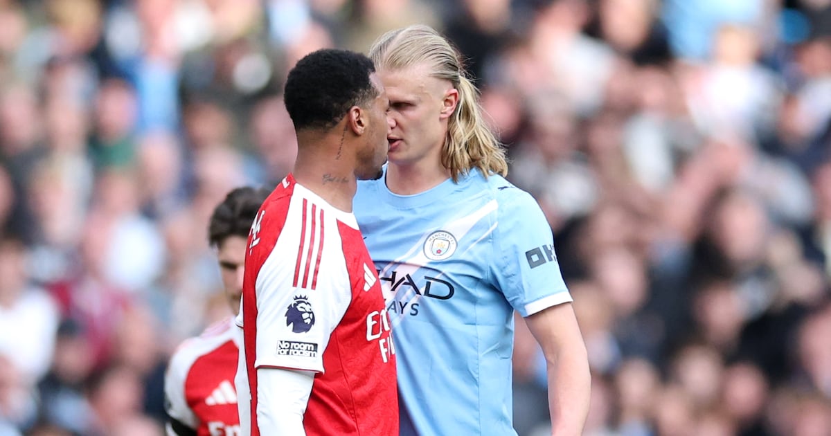 Olise - cây dao găm bên cánh phải Bayern: Phân tích vai trò chiến thuật Kompany dùng để loại Real Madrid